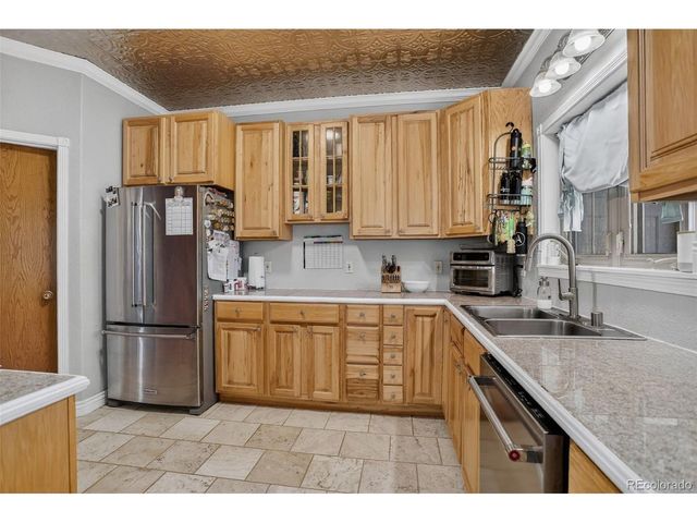 59956 E Commanche Way, Strasburg, CO 80136