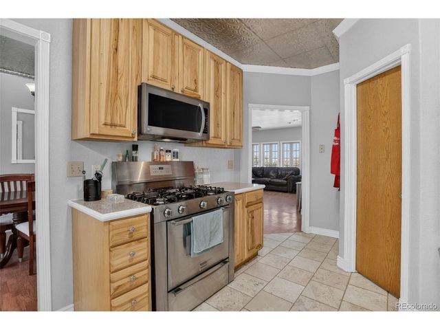 59956 E Commanche Way, Strasburg, CO 80136