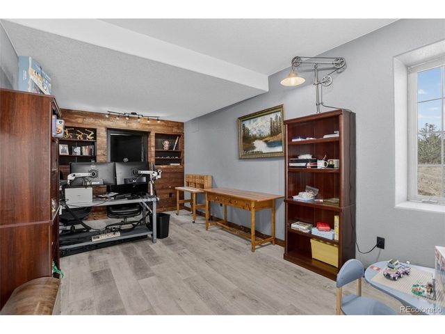 59956 E Commanche Way, Strasburg, CO 80136