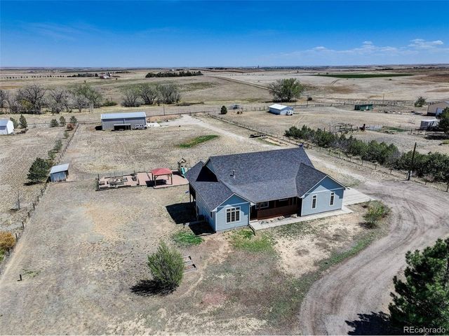 59956 E Commanche Way, Strasburg, CO 80136