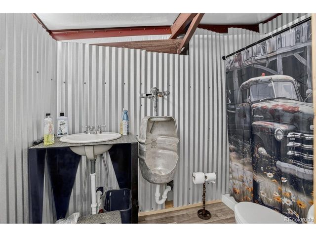 59956 E Commanche Way, Strasburg, CO 80136