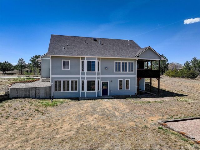 59956 E Commanche Way, Strasburg, CO 80136