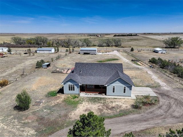 59956 E Commanche Way, Strasburg, CO 80136