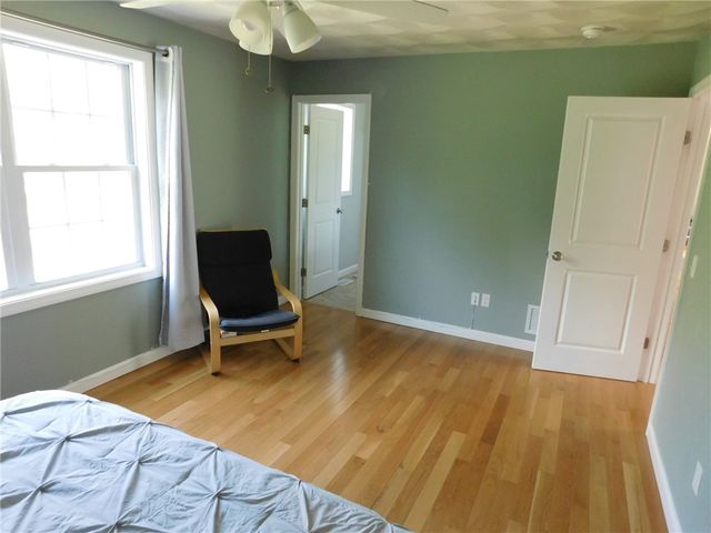 476 Ledge Road, Coventry, RI 02816