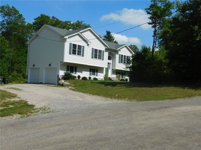 476 Ledge Road, Coventry, RI 02816