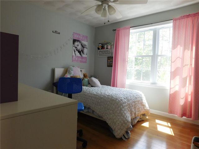 476 Ledge Road, Coventry, RI 02816