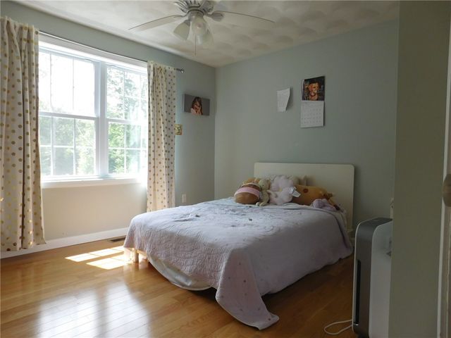 476 Ledge Road, Coventry, RI 02816