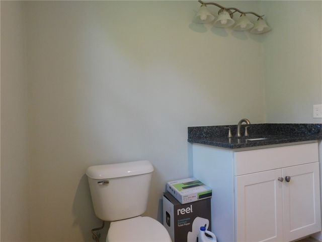 476 Ledge Road, Coventry, RI 02816