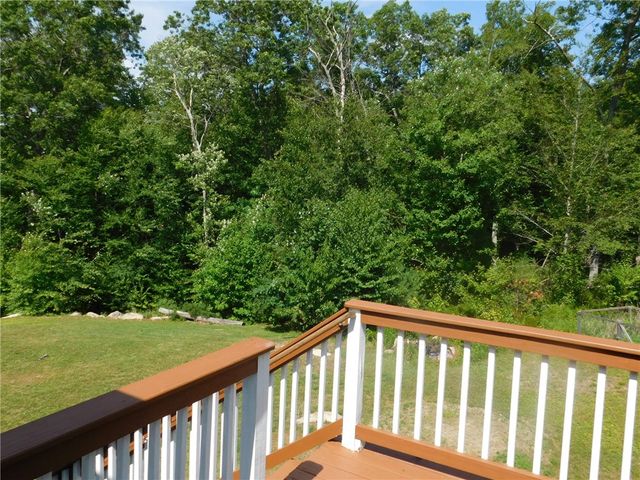 476 Ledge Road, Coventry, RI 02816