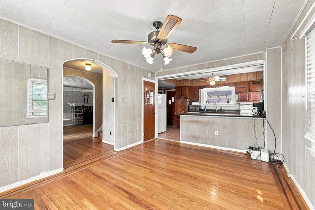 23 E PROVIDENCE RD, Lansdowne, PA 19050