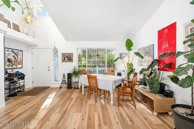 5824 N LA ROCHELLE DR, Coeur D'alene, ID 83815