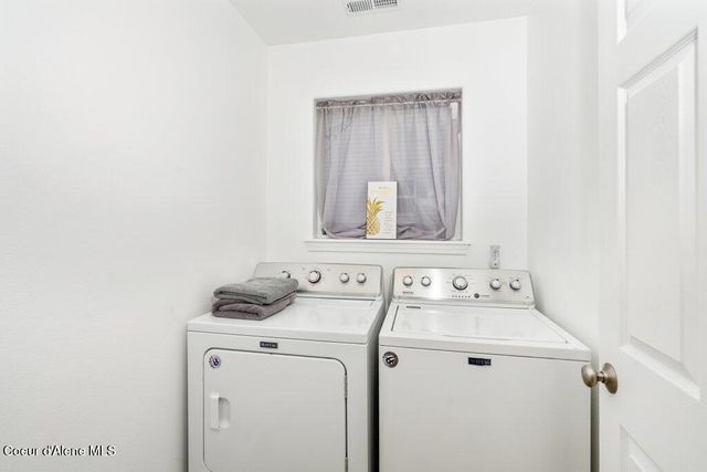 5824 N LA ROCHELLE DR, Coeur D'alene, ID 83815