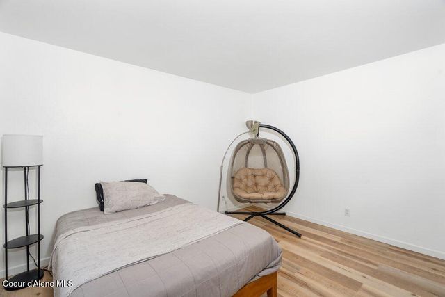 5824 N LA ROCHELLE DR, Coeur D'alene, ID 83815