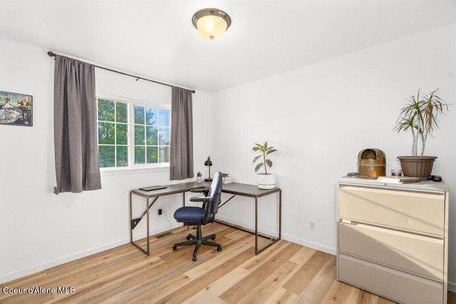 5824 N LA ROCHELLE DR, Coeur D'alene, ID 83815