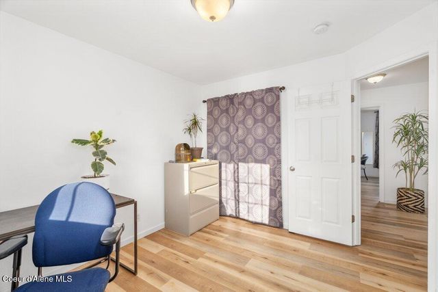 5824 N LA ROCHELLE DR, Coeur D'alene, ID 83815