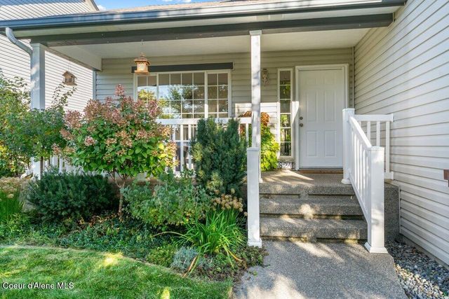 5824 N LA ROCHELLE DR, Coeur D'alene, ID 83815