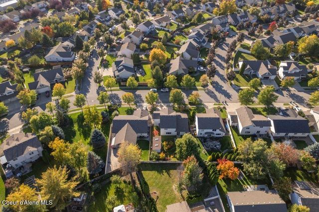 5824 N LA ROCHELLE DR, Coeur D'alene, ID 83815