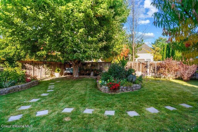 5824 N LA ROCHELLE DR, Coeur D'alene, ID 83815