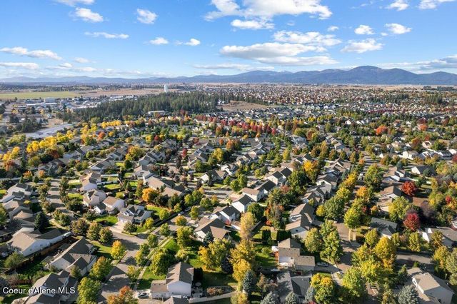 5824 N LA ROCHELLE DR, Coeur D'alene, ID 83815