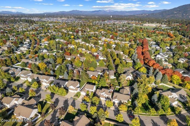 5824 N LA ROCHELLE DR, Coeur D'alene, ID 83815