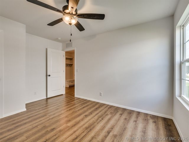 13512 N 60th East Place, Collinsville, OK 74021