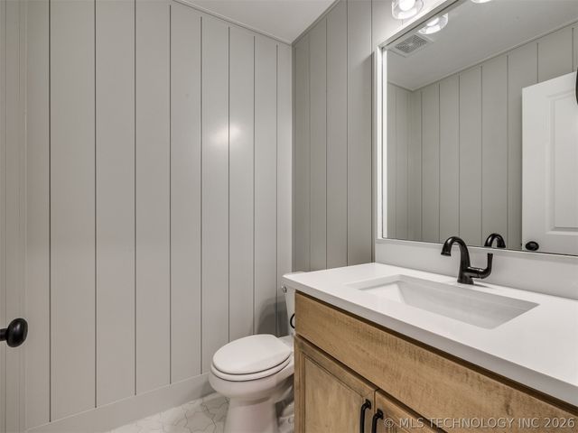 13512 N 60th East Place, Collinsville, OK 74021