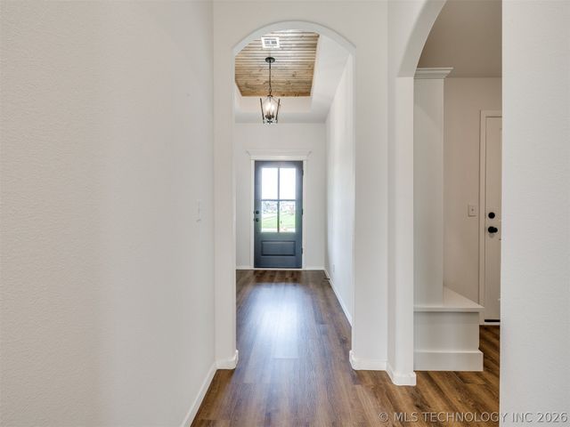 13512 N 60th East Place, Collinsville, OK 74021