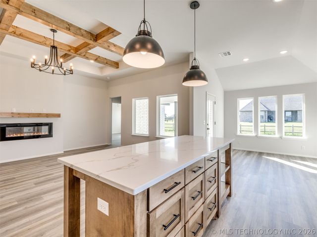 13512 N 60th East Place, Collinsville, OK 74021