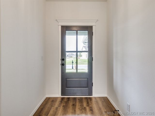 13512 N 60th East Place, Collinsville, OK 74021