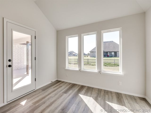 13512 N 60th East Place, Collinsville, OK 74021