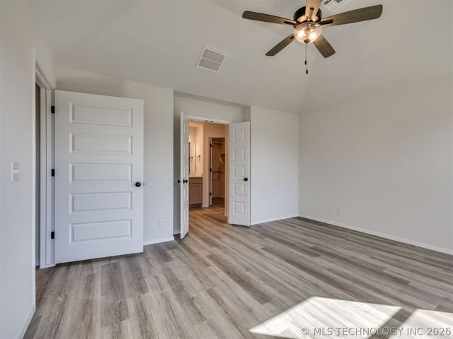 13512 N 60th East Place, Collinsville, OK 74021