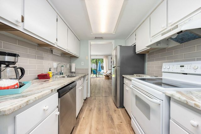 940 Highway 98 31, Destin, FL 32541