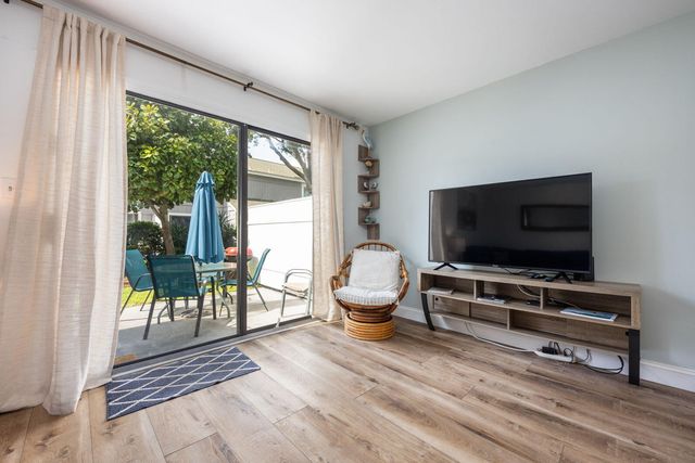 940 Highway 98 31, Destin, FL 32541