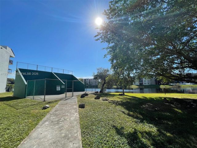 1350 SW 122nd Avenue 212, Miami, FL 33184