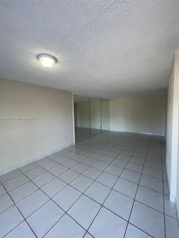 1350 SW 122nd Avenue 212, Miami, FL 33184