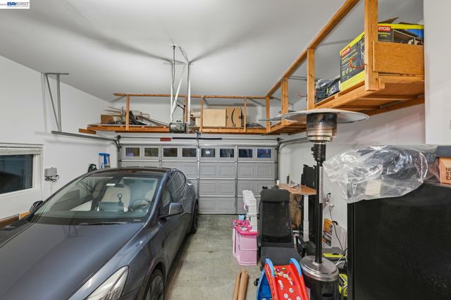 857 Bridgeway Cir, El Sobrante, CA 94803