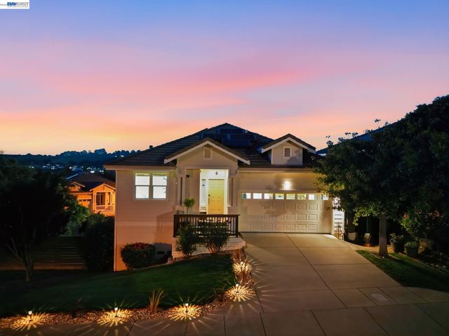 857 Bridgeway Cir, El Sobrante, CA 94803