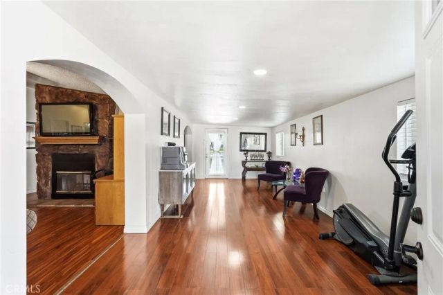 2121 E Ave I SPC 10 10, Lancaster, CA 93535