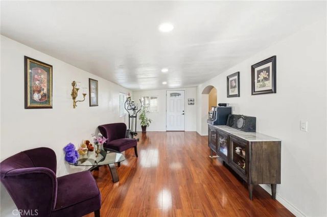 2121 E Ave I SPC 10 10, Lancaster, CA 93535