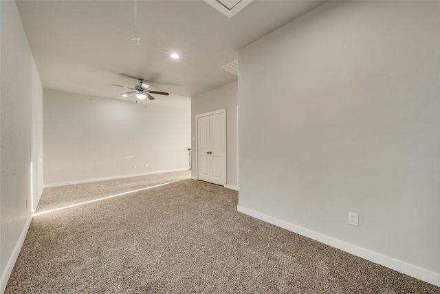 5827 Rivendell Drive, Frisco, TX 75035