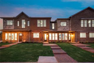 5827 Rivendell Drive, Frisco, TX 75035