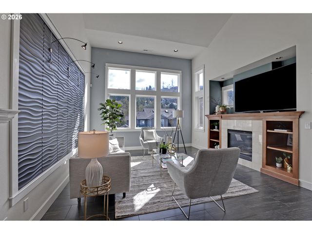 10316 Se BRISTOL Ct, Happy Valley, OR 97086