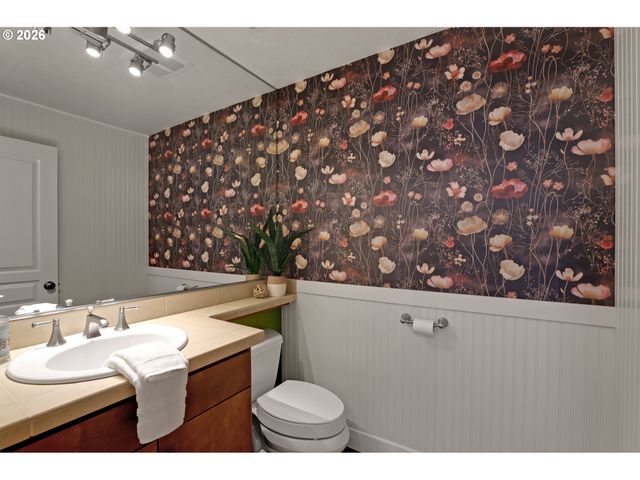 10316 Se BRISTOL Ct, Happy Valley, OR 97086