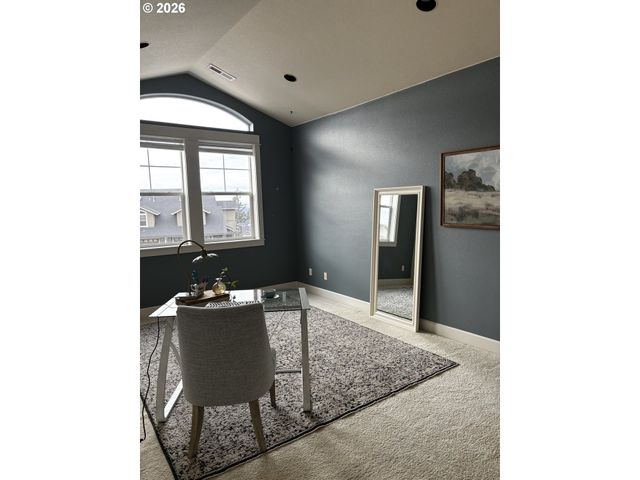 10316 Se BRISTOL Ct, Happy Valley, OR 97086