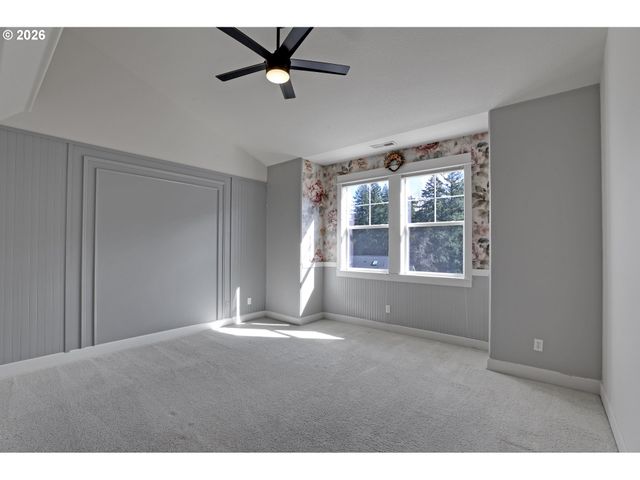 10316 Se BRISTOL Ct, Happy Valley, OR 97086