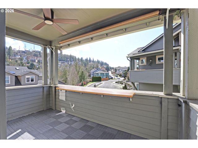 10316 Se BRISTOL Ct, Happy Valley, OR 97086