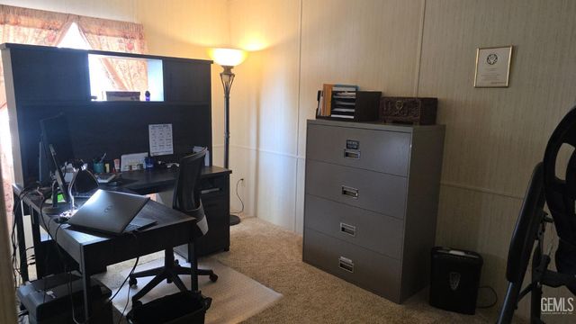 106 Serve Lane, Bakersfield, CA 93308