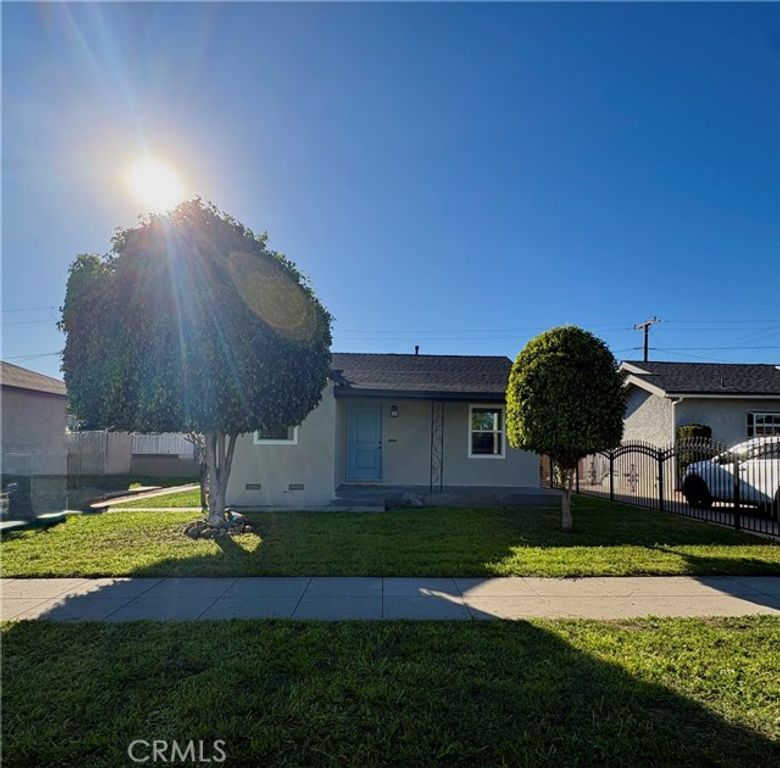 15025 Roseton, Norwalk, CA 90650
