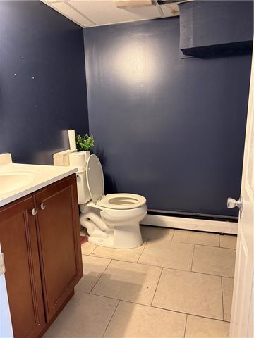 1006 Reservoir Avenue, Cranston, RI 02910