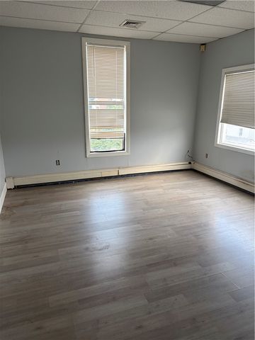 1006 Reservoir Avenue, Cranston, RI 02910
